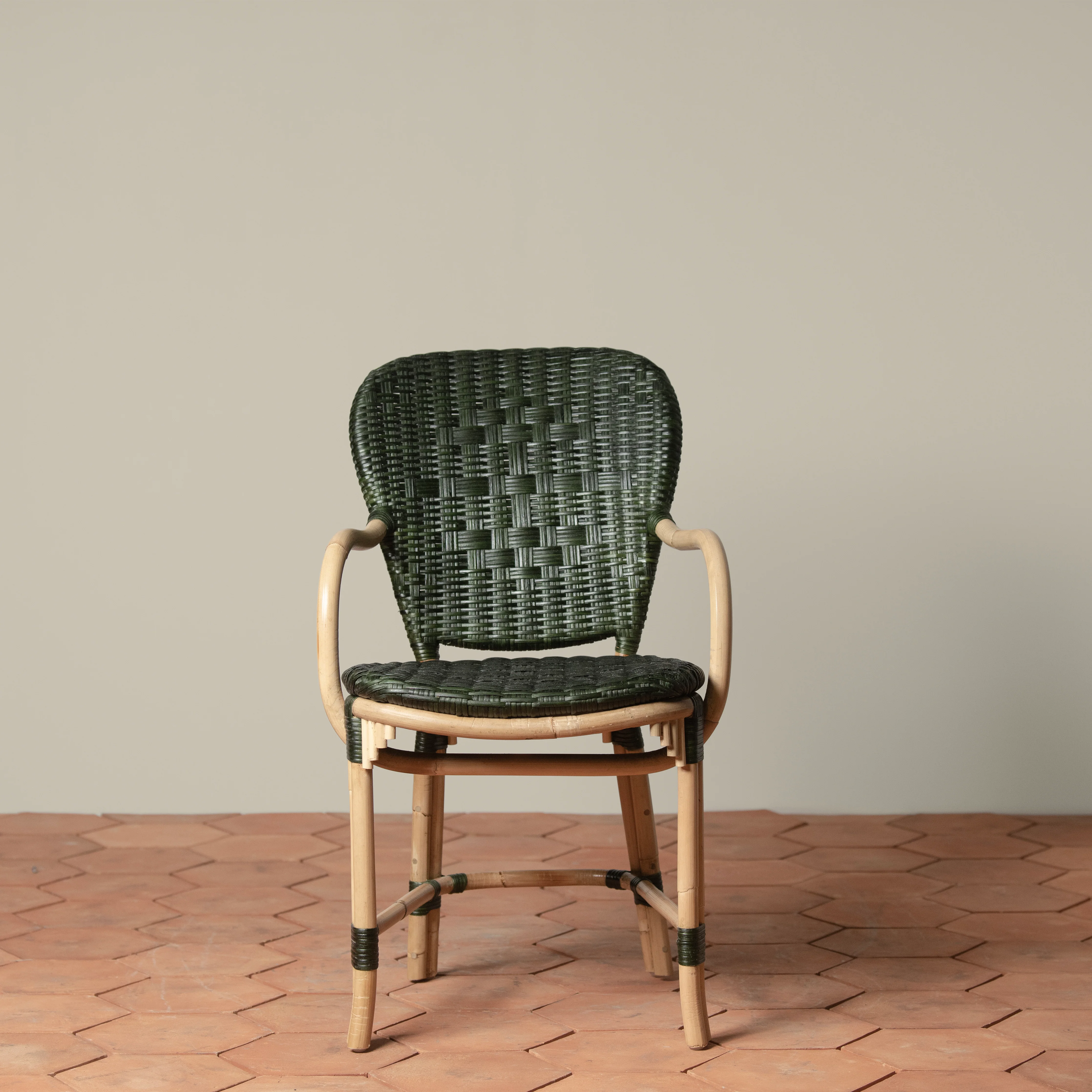 Fota Bistro Arm Chair - Image 9