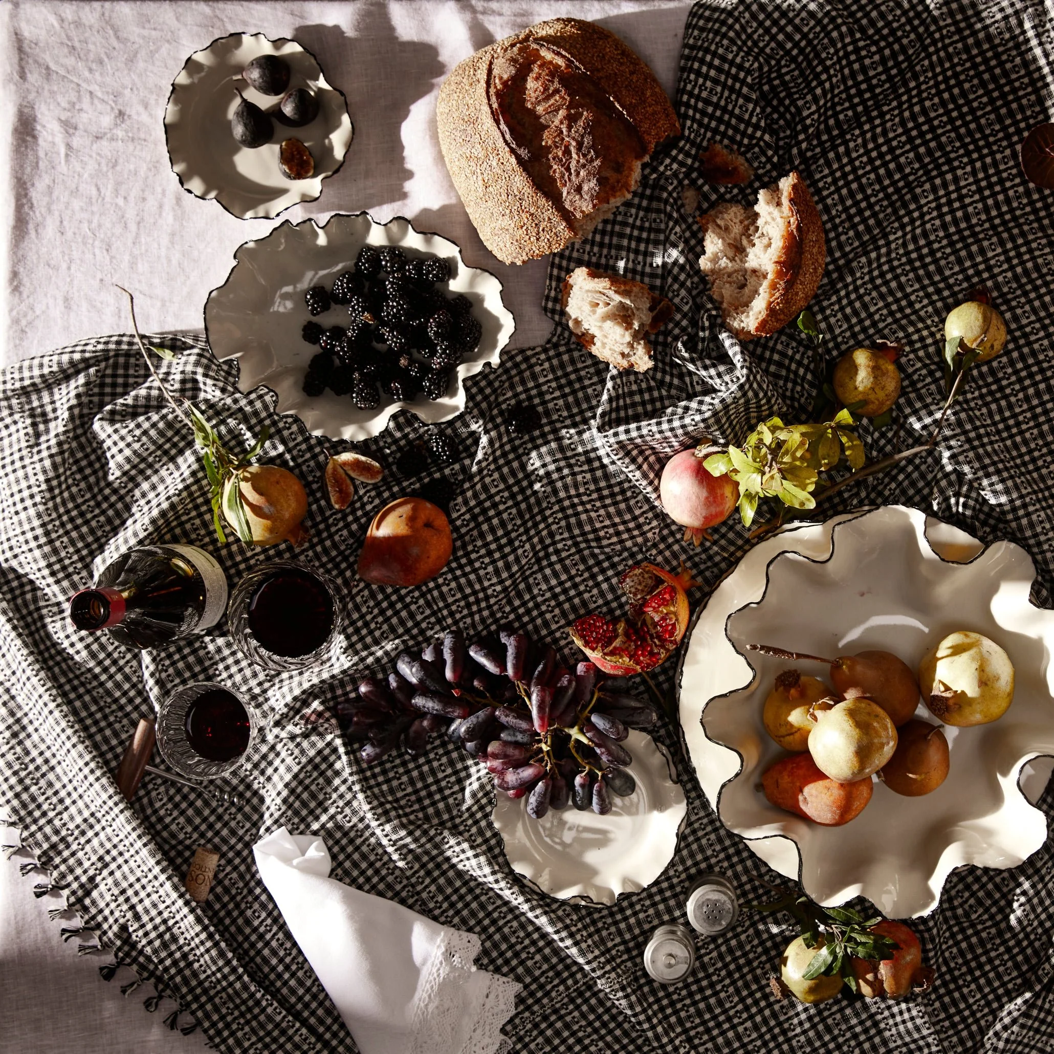 Heather Taylor Home Soho Tablecloth - Image 3